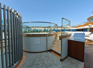 Pooldeck
