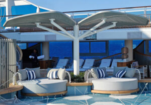 Pooldeck