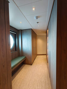 Vista Suite 12000