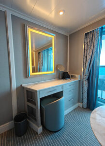 Concierge Level Veranda 10026