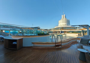 Pooldeck