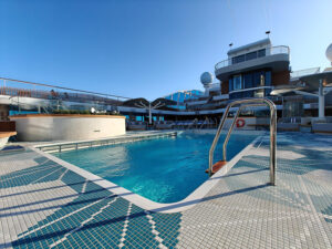 Pooldeck