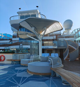 Pooldeck
