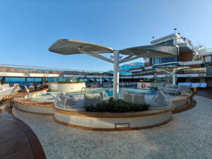 Pooldeck