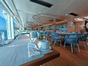 Waves Grill