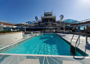 Pooldeck