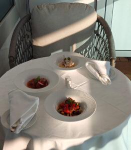 In-Suite-Dining am Balkon