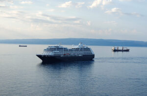 Azamara Pursuit