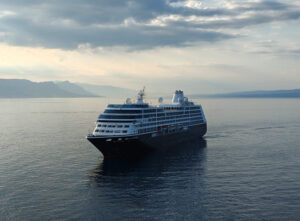 Azamara Pursuit