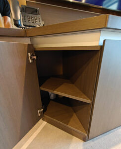 Eckschrank