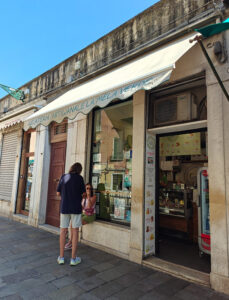 Gelateria La Mela Verde