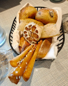 Brot und Knoblauch