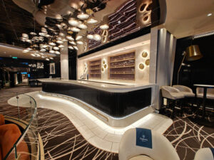 Journeys Lounge