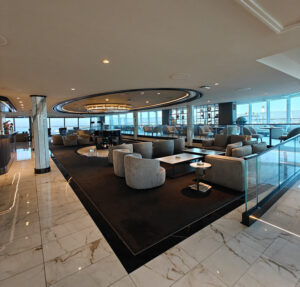 Explora Lounge