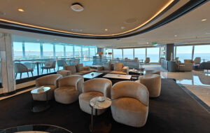 Explora Lounge