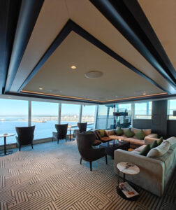 Explora Lounge