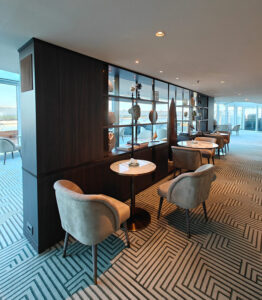 Explora Lounge