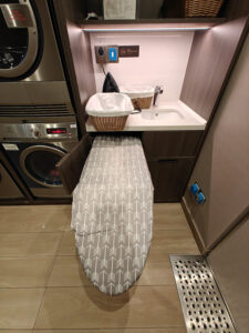 Guest Launderette Deck 9