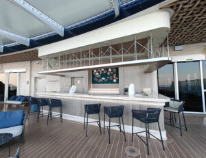 Astern Bar