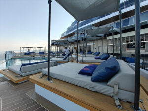 Astern Pool