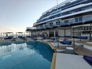 Astern Pool