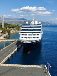 Azamara Pursuit
