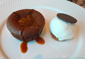 Molten Tanzanian Chocolate Cake