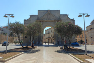 Porta Napoli