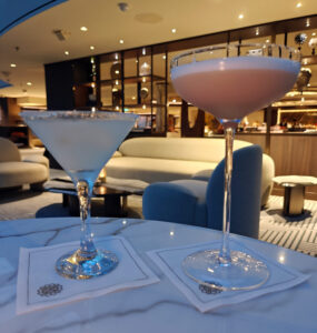 Lemon Drop Martini und Golden View