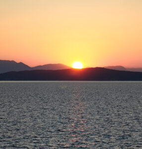 zum Sonnenaufgang