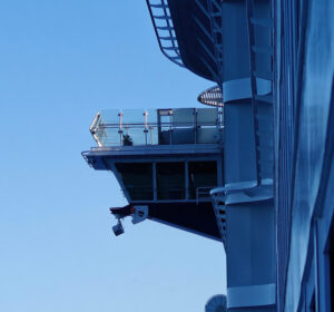 Blick zur Wing Bridge