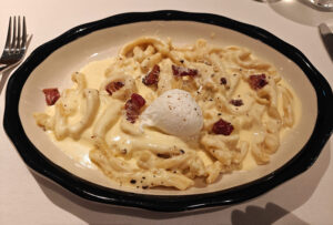 Strozzapreti Carbonara