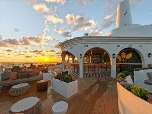 Sunset Bar