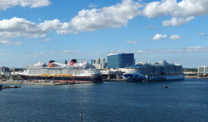 Disney Destiny und Sun Princess