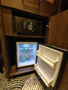Minibar