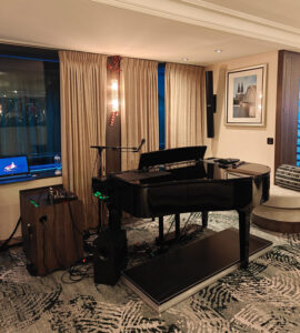 Panorama Lounge