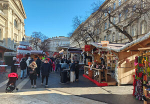 Weihnachtsmarkt St. Stephans Basilika