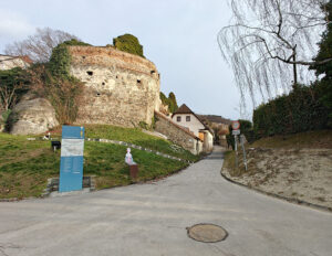 Beginn "leichter Weg"