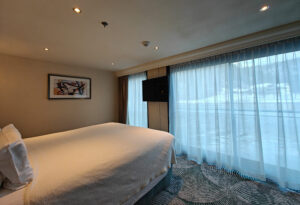 Suite 214