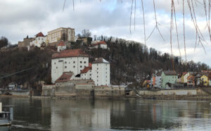 Ilzmündung und Feste Niederhaus