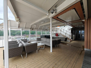 Pooldeck