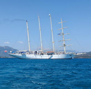 Star Clipper vor Poros
