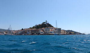Poros
