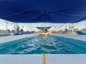 Aft Deck mit Pool