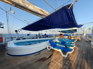 Aft Deck mit Pool