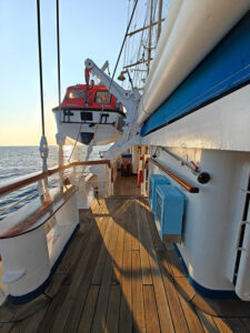 Vom Main Deck zum Aft Deck