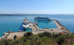 Aussicht auf den Hafen von Katakolon