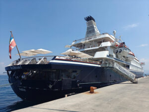 Seadream I