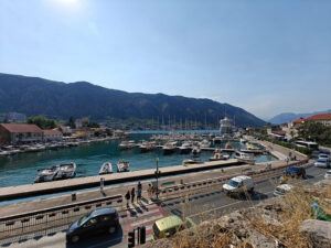 Blick zum Hafen
