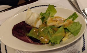 Blattsalat mit Zitrusdressing